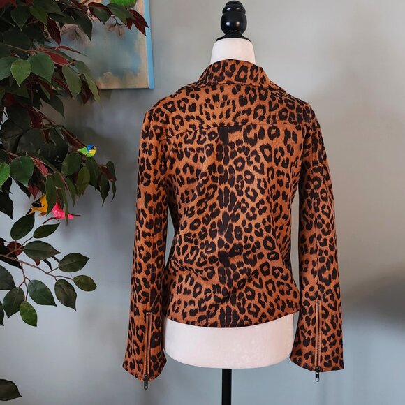 Sadie & Sage Leopard Short Jacket - Picture 4 of 4